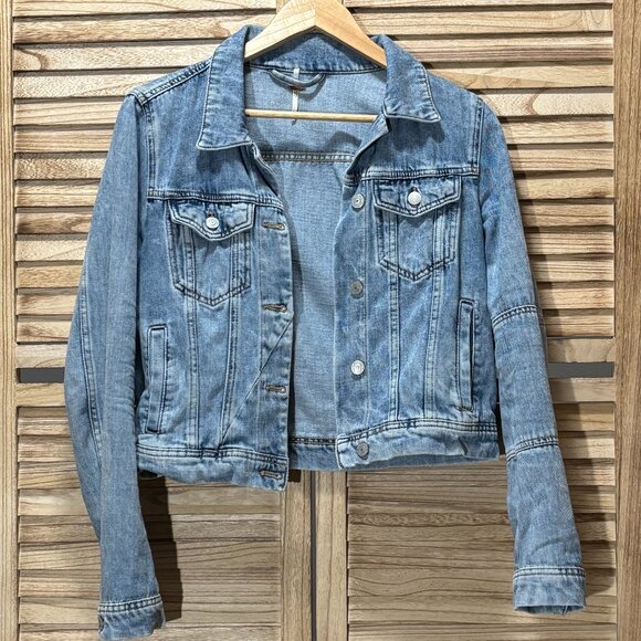 FREE PEOPLE Cropped Denim Jacket - Picture 2 of 7
